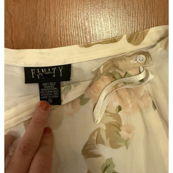 Finity Women’s 100% Silk Maxi Skirt Ribbon Pattern Cream Off White Size 14 - Picture 4 of 5
